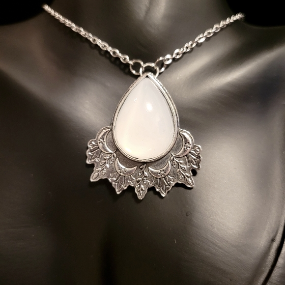 Jewelry - 2/$20 Drop Stone, Moon Pattern Pendent Necklace